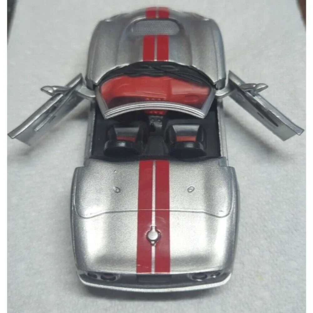 Vintage DieCast 2000 Shelby Series 1 Silver Red Stripe 1:32 Scale New Ray Brand